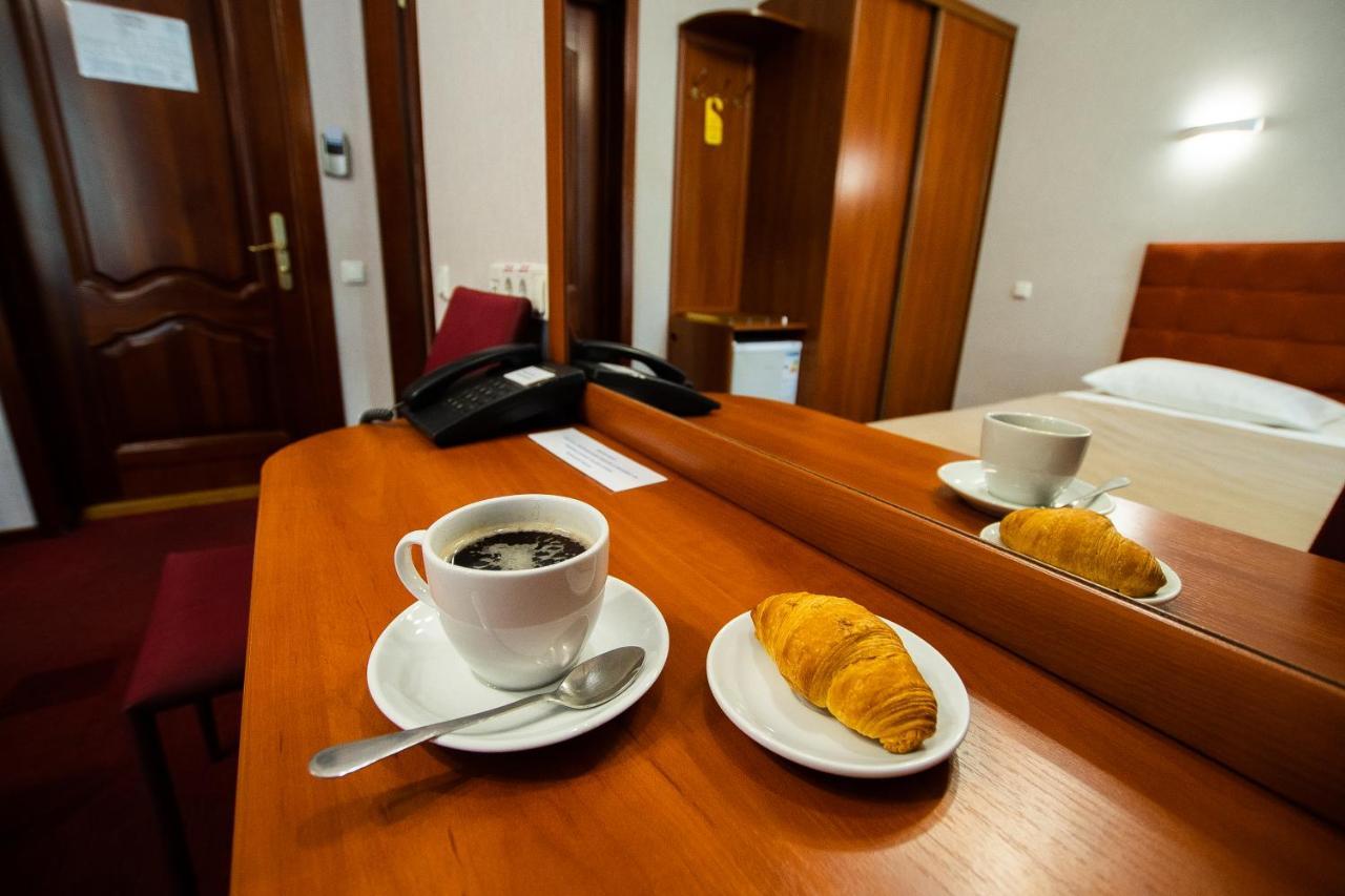 Grand Christer Hotel Kyiv Exterior photo