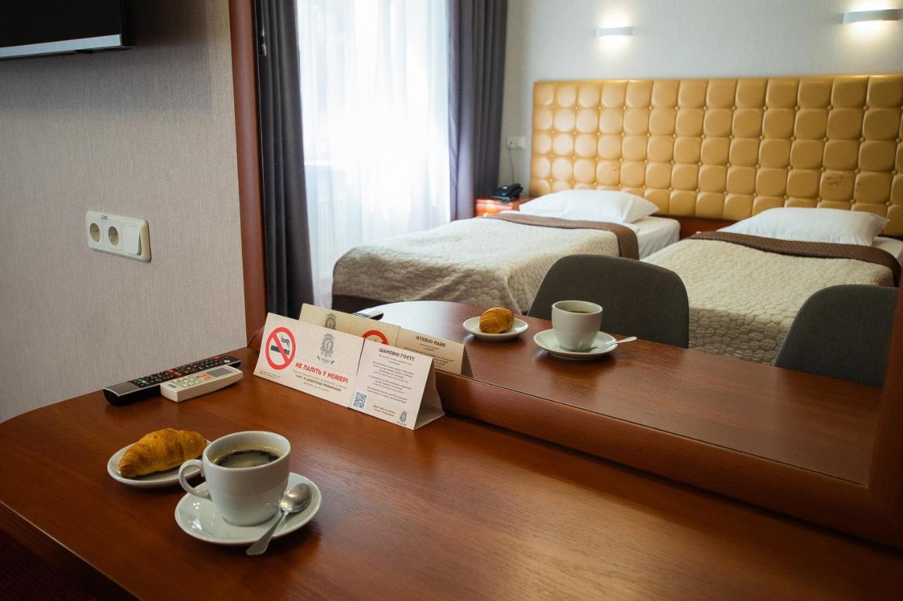Grand Christer Hotel Kyiv Exterior photo