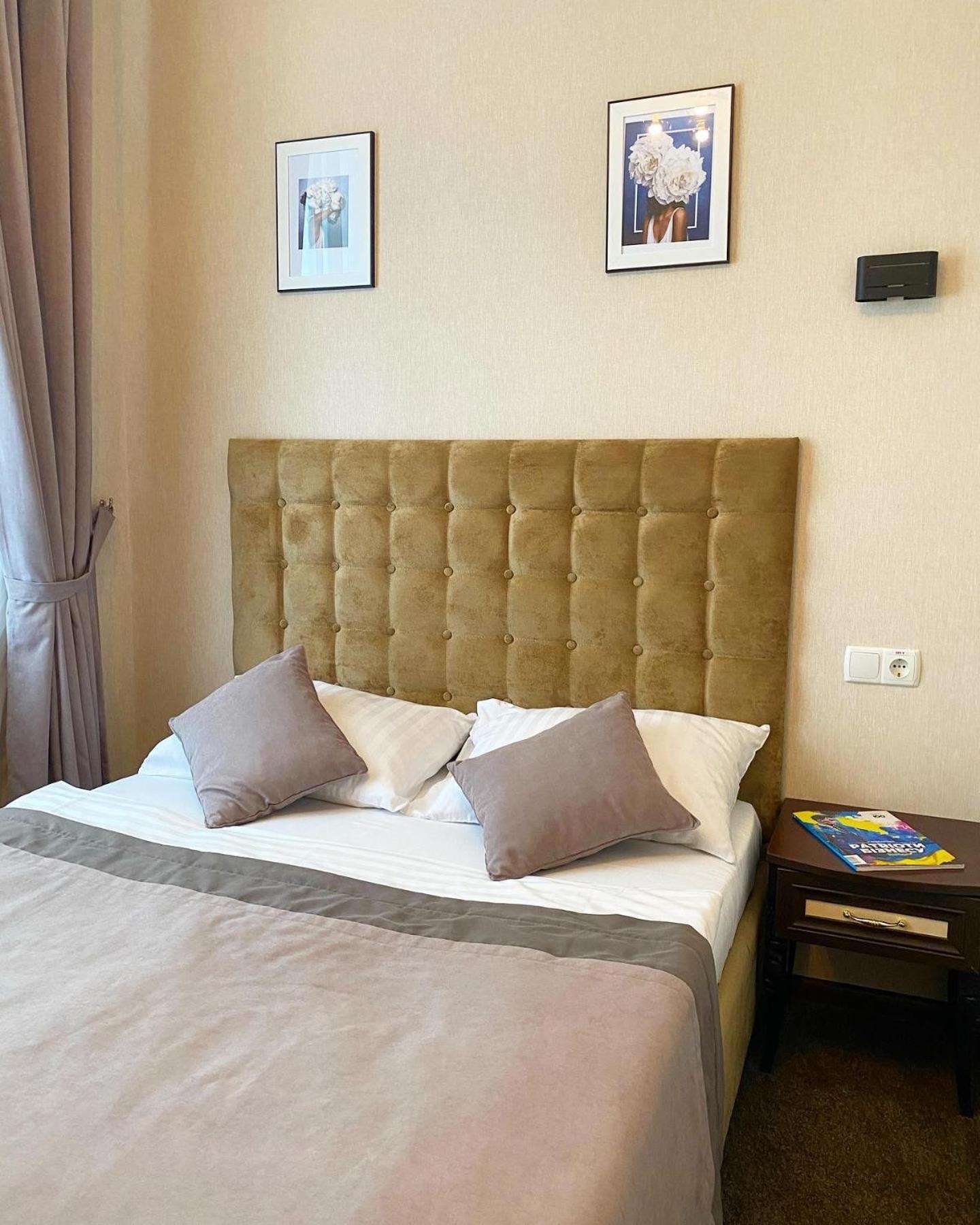 Grand Christer Hotel Kyiv Exterior photo